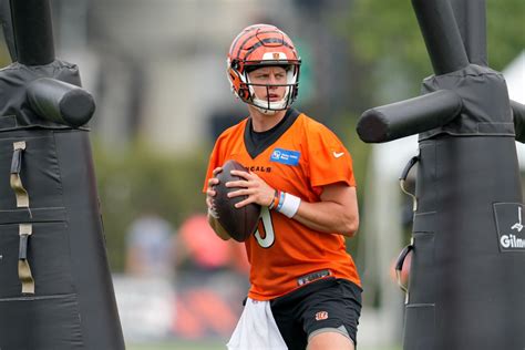 Bengals QB Burrow back from camp calf injury, looks to improve poor record against Browns in opener